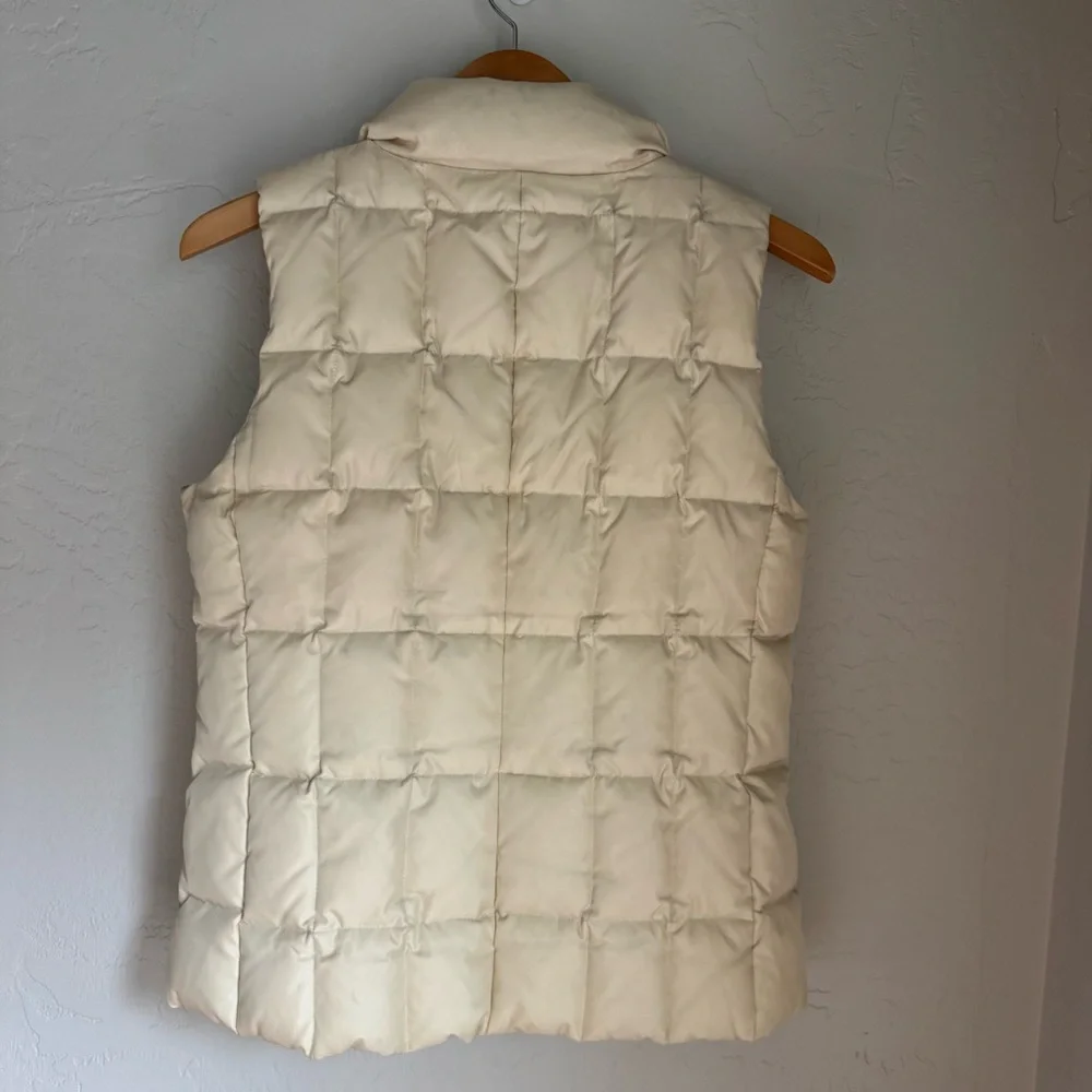 Gap Women's Winter Ivory Down Puffer Vest ‎ Size: Small